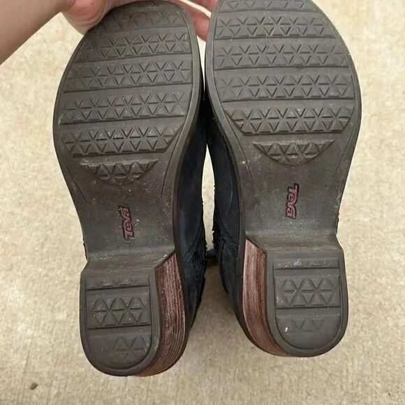 Teva Foxy Nubuck Mid Calf Leather Boots - Picture 8 of 16